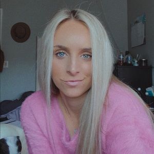 Meet your Posher, Baylee